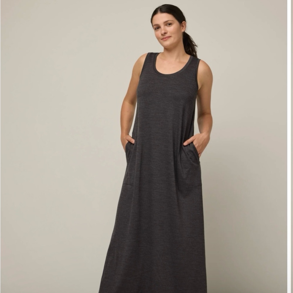 Wool& audrey tencel maxi dress